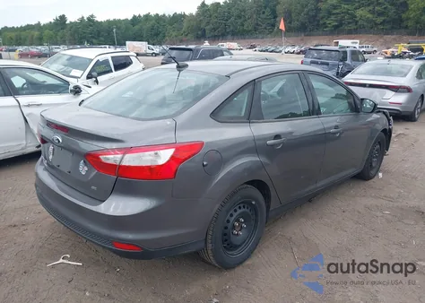 2012 Ford Focus Se z USA, uszkodzony, nr VIN 1FAHP3F22CL418965